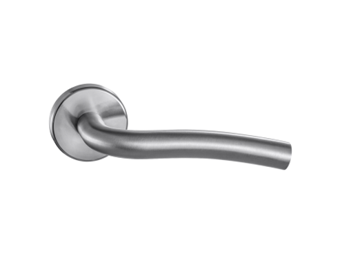 Single curved door handle